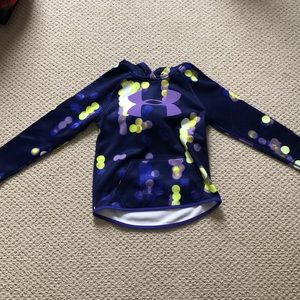 Girls Youth small under Armour hoodie